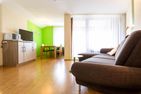 Ferienwohnpark Immenstaad am Bodensee Zwei-Zimmer-Apartment 55/31 mit Seeblick Bodensee - Living room