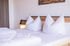 Ferienwohnpark Immenstaad am Bodensee Maisonette-Wohnung 53/27 mit Seeblick Bodensee - Bedroom