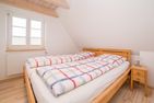  Achterdeck - Hüs in Lee Süddorf - Zweites Schlafzimmer mit Doppelbett