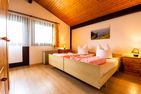 Ferienwohnpark Immenstaad am Bodensee Satteldachhaus (Typ 9) SD 45 Bodensee - Schlafzimmer