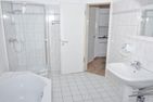 Hafen-Residenz HR Ankerwache Laboe - Badezimmer