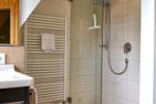  LandLust Borgsum - Auch hier ist die Dusche bodengleich.