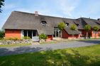  Reethus Dörpsend Haus 1 Midlum - Das Reethus Dörpsend 1 erstreckt sich über diese ganze sichtbare Haushälfte.