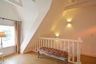  Reethus Dörpsend Haus 2 Midlum - Auch im Obergeschoss finden Sie die hellen und freundlichen Räume vor sowie die vier weiteren Schlafzimmer und Bäder.