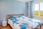  Waldstr. 15 Wyk - Schlafzimmer 1 mit Doppelbett 1,80x2m