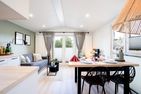 Ostseecamp Ferienhaus "Quartier 104" mit eingezäuntem Grundstück Scharbeutz - Wohnzimmer