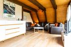 Ferienwohnpark Immenstaad am Bodensee Nurdachhaus (Typ 8) NDW 112 Bodensee - Living room