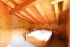 Ferienwohnung Pö-35 Pöschenriedstrasse 35 Lenk im Simmental - Schlafzimmer