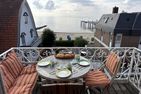  Sandwallkoje Wyk - Balkon mit Blick zum Meer