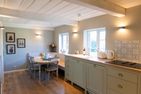  Reetdachkate Fjord Cottage - Haushälfte Steuerbord Geltinger Bucht - Küche / Küchenzeile