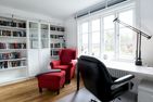  Haus Stepenitz Wyk auf Föhr - Im Arbeitszimmer im EG finden Sie garantiert spannende Urlaubslektüre.