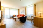 Ferienwohnpark Immenstaad am Bodensee Zwei-Zimmer-Apartment 53/24 Bodensee - Living room