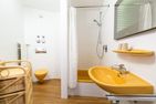 Ferienwohnpark Immenstaad am Bodensee Ein-Zimmer-Apartment 55/16 Bodensee - Bathroom