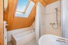  Ferienwohnung Skorpion Loddin - Badezimmer