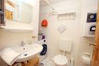 Gmelinstraße 17 d Wyk - Toilette im 1 OG