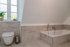  Reetruhe Borgsum - Badezimmer