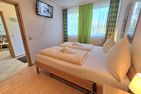 Haus Ekke Nekkepenn II, Whg. D1 Wyk auf Föhr - Schlafzimmer