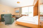  Ferienwohnung Glück Büsum - Wohnzimmer