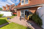  Ferienhaus Seesucht Krummhörn - Terrasse