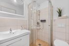  Ferienhaus "Meeresbrise" Marina Wendtorf Kieler Förde - Badezimmer
