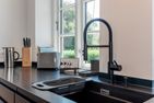  Traumhaus unter Reet Utersum - Küche / Küchenzeile
