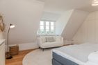  Traumhaus unter Reet Utersum - Schlafzimmer