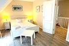  Haus Albatros - Westerlandstr. 21 B Wenningstedt - Schlafzimmer