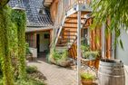  Ferienwohnung Mittschiffs mit Sauna, Whirpool & Garten - nur 500 Meter zum Meer Heringsdorf - Fassade / Eingang