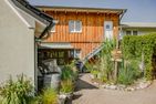  Ferienwohnung Mittschiffs mit Sauna, Whirpool & Garten - nur 500 Meter zum Meer Heringsdorf - Fassade / Eingang