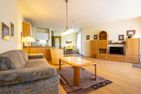 Ferienwohnpark Immenstaad am Bodensee Zwei-Zimmer-Apartment 53/01 Bodensee - Living room