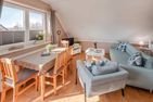  Ferienwohnung Thurbruch mit Sonnenterrasse, ruhig gelegen und perfekt für 4 Personen. Zirchow - Wohnzimmer
