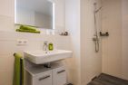  Ferienwohnung Otterhöhle mit Fitness-, Sauna und Kinderspielbereich. Zirchow An der Haffküste - Badezimmer