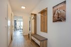  Ferienwohnung Otterhöhle mit Fitness-, Sauna und Kinderspielbereich. Zirchow An der Haffküste - Fassade / Eingang