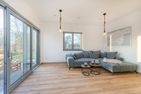  Ferienhaus "Haffhus" mit Balkon, Terrasse und 2 Bädern Achterland - Wohnzimmer