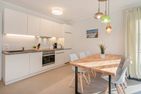  Ferienhaus Haff-Liebe mit Sauna, Kamin und Sonnenterrasse Zirchow Fischerdorf - Küche / Küchenzeile
