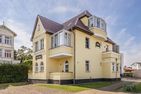  Villa Sanke App. Seeblick nur 200 Meter zum Strand mit Ostseeblick Ahlbeck - Fassade / Eingang