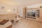 Ferienwohnung Kristin mit Garten und Terrasse Zinnowitz - Wohnzimmer