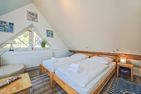  Ferienwohnung Inselzeit auf 2 Etagen mit Strandkorb und Balkon Loddin - Schlafzimmer