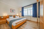  Ferienwohnung Koralle nur 500 m zum Strand mit Balkon Koserow - Schlafzimmer