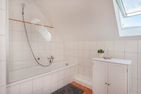  Ferienhaus Wiesenblick mit Kamin, Terrasse, Badewanne und Dusche Korswandt - Badezimmer