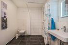  Ferienwohnung Klippenblick mit Sauna, Kinderspielbereich und Fitnessraum Zirchow An der Haffküste - Badezimmer