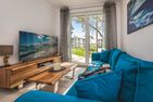  Ferienwohnung Meerzeit mit Sauna, Balkon und Wellnessbereich Zirchow An der Haffküste - Wohnzimmer
