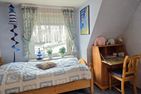  Ferienhaus Dorfhotel Wattwurm Ostfriesland - Schlafzimmer