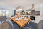  Ferienhaus Meeresrauschen nur 700 m zum Strand mit Terrasse Kölpinsee - Wohnzimmer