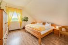  Ferienhaus Albatros mit Terrasse, Balkon und Garten Heringsdorf - Schlafzimmer