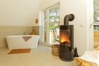  Ferienhaus Reethäus'l mit Whirlpool, Sauna, Kamin und Terrasse Ostseebad Karlshagen - Badezimmer