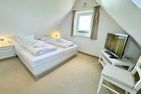  Trutz blanker Hans  - Dünenstr. 19, App. 8 Wenningstedt - Schlafzimmer
