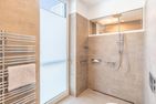  Apartment Edelweiss mit Sauna, Terrasse und privaten Zugang zum Haff Zirchow An der Haffküste - Badezimmer