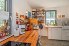  Ferienhaus Auszeitfischer mit Sauna, Kamin und Terrasse Zirchow Fischerdorf - Küche / Küchenzeile