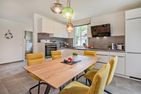  Ferienhaus Seeadler mit Kamin, Sauna und Terrasse Zirchow Fischerdorf - Küche / Küchenzeile